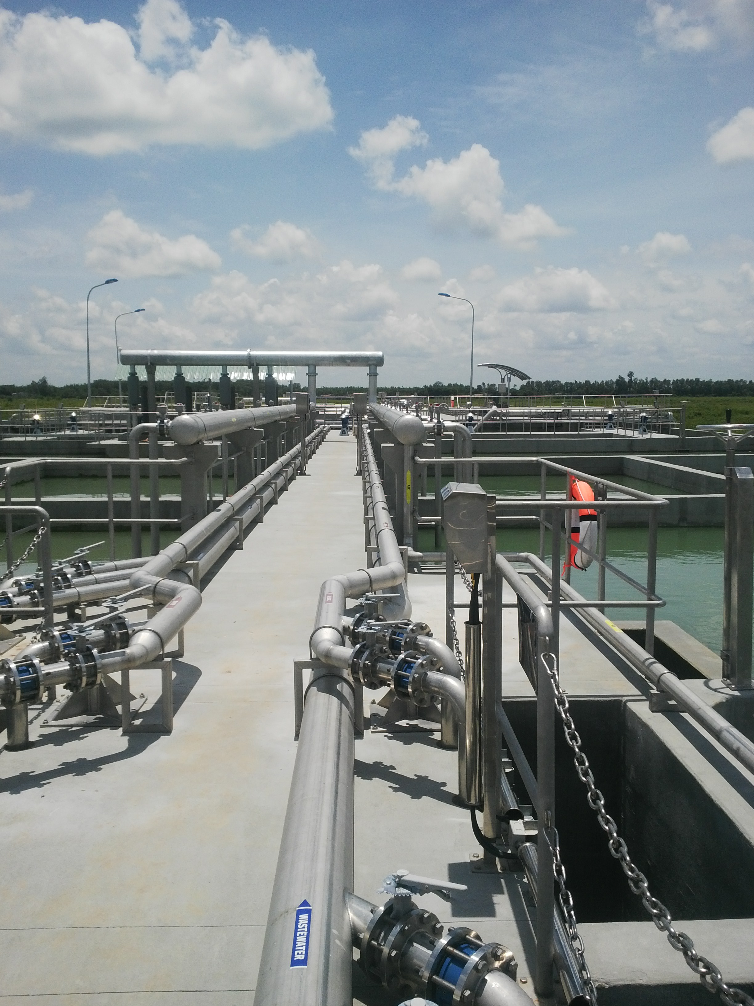 Xử lý nước thải - Công Ty TNHH Sản Xuất Tư Vấn Thương Mại Dịch Vụ Nước Xanh